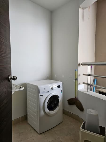 Watermark Chaophraya, Bangkok, Soi Charoennakorn 39-41, Charoennakorn Road, Bang Lam Phu Lang, Khlong San, Bangkok, 2 Bedrooms, 98 sqm, Condo For Rent, by Saranrat Pongklang, 500427059 - DDproperty.com