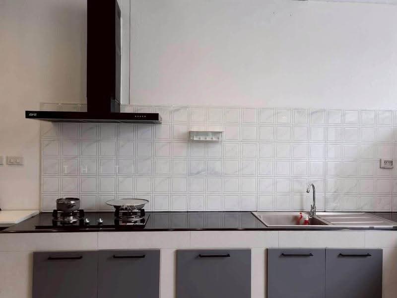 Areeya Mandarina Sukhumvit 77 : อารียา แมนดารีนา สุขุมวิท 77, กรุงเทพ, ถนนสุขุมวิท 77 (อ่อนนุช), สวนหลวง, กรุงเทพ, 220 ตร.ม., ทาวน์เฮ้าส์ ให้เช่า, โดย Thiti Boonchurn, 500427068 - DDproperty.com