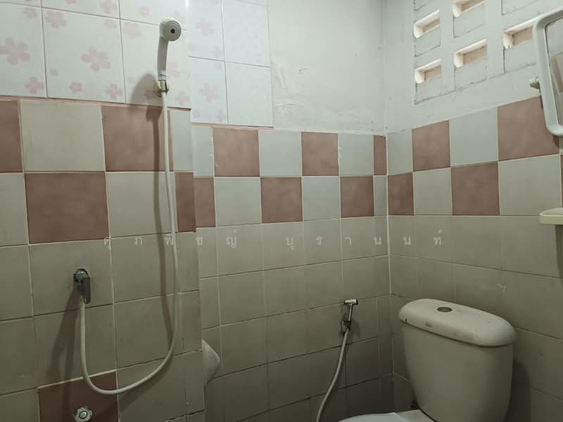 Ladprao Condo Town 2, Bangkok, Lat Phrao 87 Alley, Khlong Chaokhun Sing, Wang Thonglang, Bangkok, 2 Bedrooms, 43 sqm, Condo For Sale, by ศุภพิชญ์ บุรานนท์, 500427073 - DDproperty.com