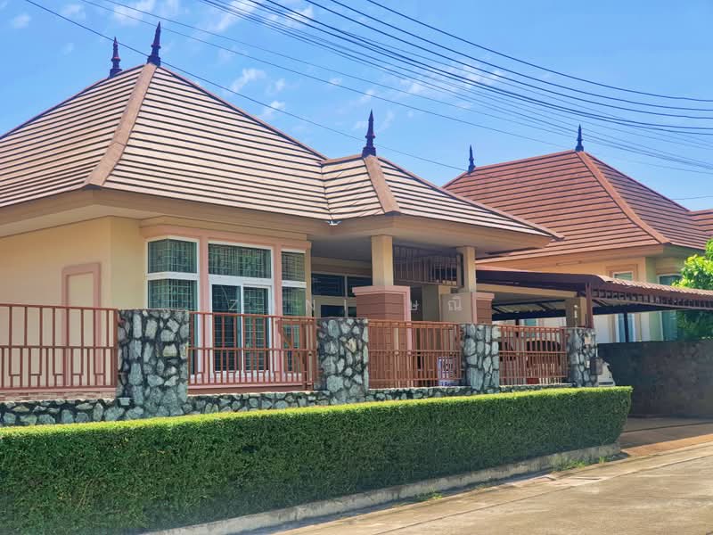 Single-Storey Bali-Style House for #Sale #Rent Pattaya Chonburi, Chon Buri (Pattaya), Nong Pla Lai, Bang Lamung (Pattaya), Chon Buri (Pattaya), 3 Bedrooms, 165 sqm, Single Detached House For Rent, by Zani ษณิ, 500427091 - DDproperty.com