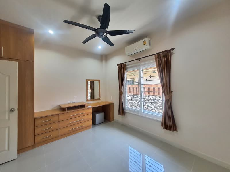 Single-Storey Bali-Style House for #Sale #Rent Pattaya Chonburi, Chon Buri (Pattaya), Nong Pla Lai, Bang Lamung (Pattaya), Chon Buri (Pattaya), 3 Bedrooms, 165 sqm, Single Detached House For Rent, by Zani ษณิ, 500427091 - DDproperty.com