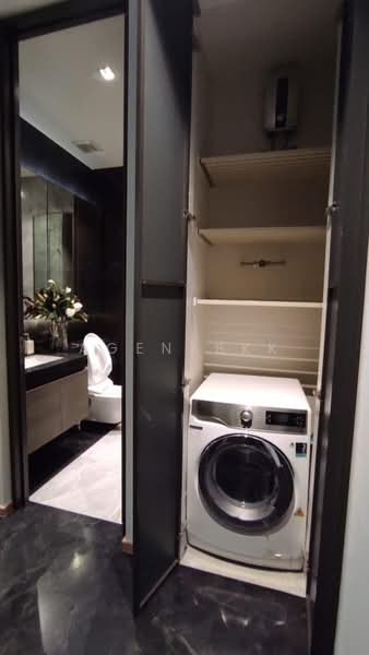 28 Chidlom, Bangkok, 28 Chit Lom Alley, Lumphini, Pathum Wan, Bangkok, Studio, 35 sqm, Condo For Rent, by Agentbkk, 500427096 - DDproperty.com
