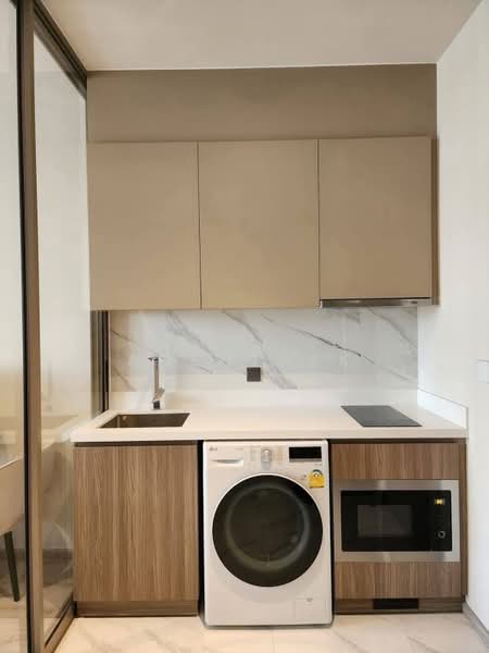 Rhythm Ekkamai Estate, Bangkok, Soi Sukhumvit 63, Khlongtoei Nua, Watthana, Bangkok, 1 Bedroom, 35 sqm, Condo For Rent, by Agentbkk, 500427102 - DDproperty.com