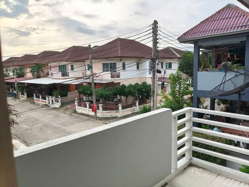 ให้เช่าบ้านเดี่ยว ม.ธารดารา ไร่กล้วย ศรีราชา, Chon Buri (Pattaya), Surasak, Si Racha, Chon Buri (Pattaya), 3 Bedrooms, 180 sqm, Single Detached House For Rent, by Dusit Saengfa, 500427103 - DDproperty.com
