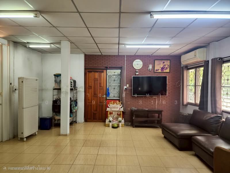 เสนานิเวศน์ 2, Bangkok, Chorake Bua, Lat Phrao, Bangkok, 5 Bedrooms, 200 sqm, Single Detached House For Sale, by ที่ทางอสังหา 065-925-3163, 500427118 - DDproperty.com
