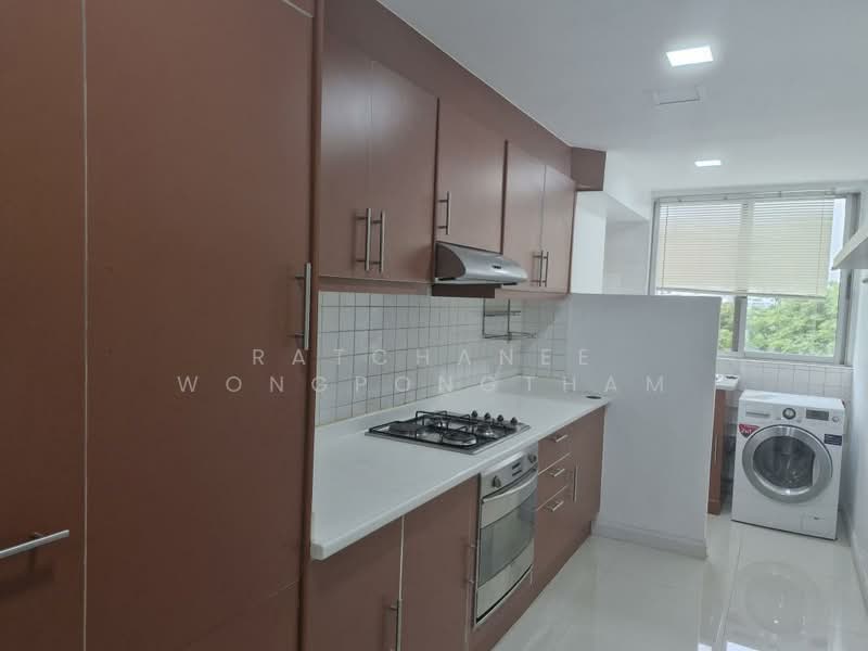 D.S. Tower 2 Sukhumvit 39, Bangkok, Soi Sukhumvit 39, Khlong Tan Nua, Watthana, Bangkok, 3 Bedrooms, 150 sqm, Condo For Rent, by Ratchanee Wongpongtham, 500427129 - DDproperty.com