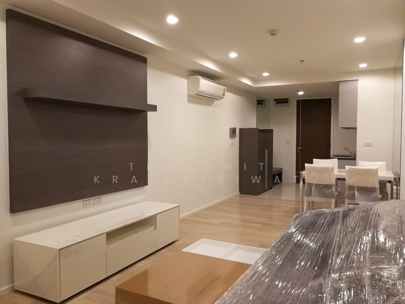 15 Sukhumvit Residences, Bangkok, Soi Sukhumvit 15, Khlongtoei Nua, Watthana, Bangkok, 1 Bedroom, 59 sqm, Condo For Sale, by Thananit Kraikhiriwat, 500427146 - DDproperty.com