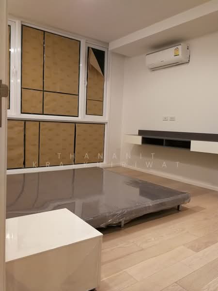 15 Sukhumvit Residences, Bangkok, Soi Sukhumvit 15, Khlongtoei Nua, Watthana, Bangkok, 1 Bedroom, 59 sqm, Condo For Sale, by Thananit Kraikhiriwat, 500427146 - DDproperty.com