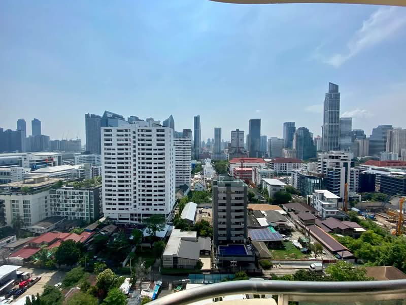 Sukhumvit City Resort, Bangkok, 51 Soi Sukhumvit 11, Khlongtoei Nua, Watthana, Bangkok, 2 Bedrooms, 87 sqm, Condo For Sale, by Thananit Kraikhiriwat, 500427166 - DDproperty.com