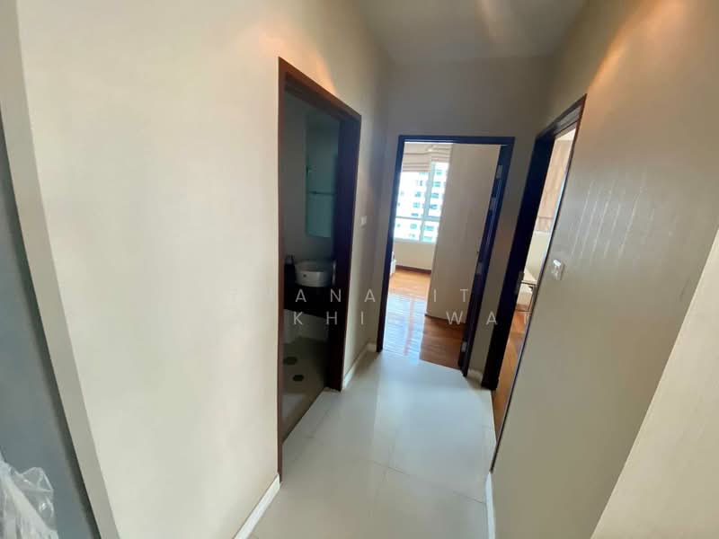 Sukhumvit City Resort, Bangkok, 51 Soi Sukhumvit 11, Khlongtoei Nua, Watthana, Bangkok, 2 Bedrooms, 87 sqm, Condo For Sale, by Thananit Kraikhiriwat, 500427166 - DDproperty.com