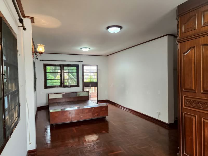 บ้านรามอินทรา 5 แยก 9, Bangkok, Anusaowari, Bang Khen, Bangkok, 5 Bedrooms, 180 sqm, Single Detached House For Sale, by ที่ทางอสังหา 065-925-3163, 500427209 - DDproperty.com