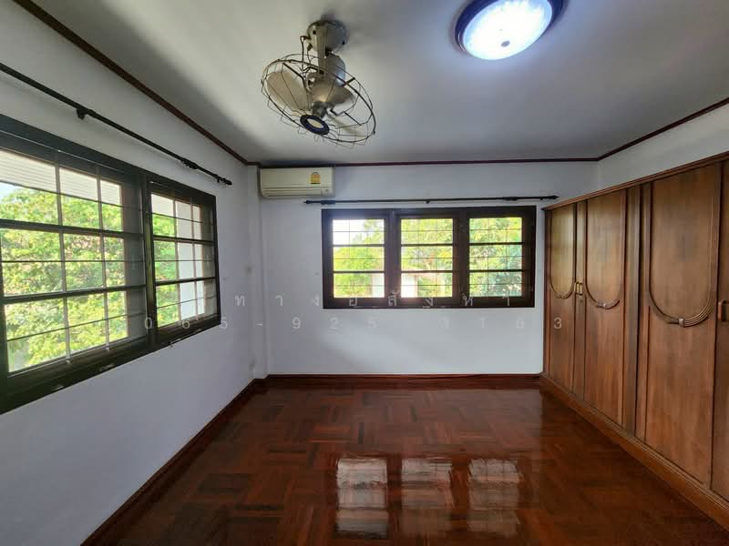 บ้านรามอินทรา 5 แยก 9, Bangkok, Anusaowari, Bang Khen, Bangkok, 5 Bedrooms, 180 sqm, Single Detached House For Sale, by ที่ทางอสังหา 065-925-3163, 500427209 - DDproperty.com
