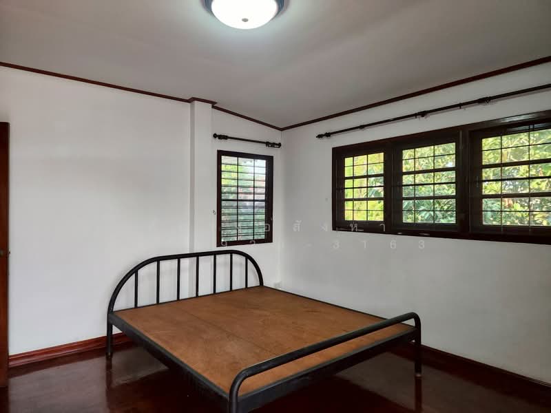 บ้านรามอินทรา 5 แยก 9, Bangkok, Anusaowari, Bang Khen, Bangkok, 5 Bedrooms, 180 sqm, Single Detached House For Sale, by ที่ทางอสังหา 065-925-3163, 500427209 - DDproperty.com