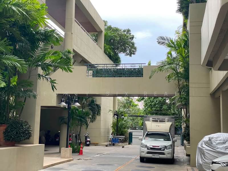 Supreme Ville Condominium, Bangkok, Yenakat, Thung Maha Mek, Sathon, Bangkok, 2 Bedrooms, 118 sqm, Condo For Rent, by Forty-Six Real Estate Group, 500427217 - DDproperty.com
