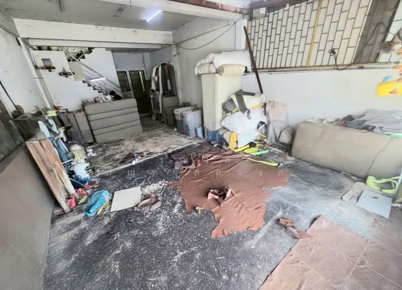 ขาย หรือ เช่า อาคารพาณิชย์ 2 ชั้น ติดถนน ราชพฤกษ์, Nonthaburi, Bang Krang, Muang Nonthaburi, Nonthaburi, , 93 sqm, Shophouse For Sale, by กรณวัสส์ กัณฑวัสส์วงส์, 500427218 - DDproperty.com