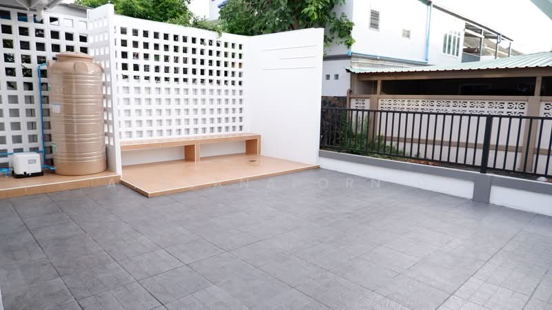 Baan Pruksa 13 Rangsit-Klong 3 : บ้านพฤกษา 13 รังสิต คลอง 3, ปทุมธานี, หมู่บ้านพฤกษา 13, คลองสาม, คลองหลวง, ปทุมธานี, 140 ตร.ม., ทาวน์เฮ้าส์ ขาย, โดย Angsanaporn D, 500427232 - DDproperty.com