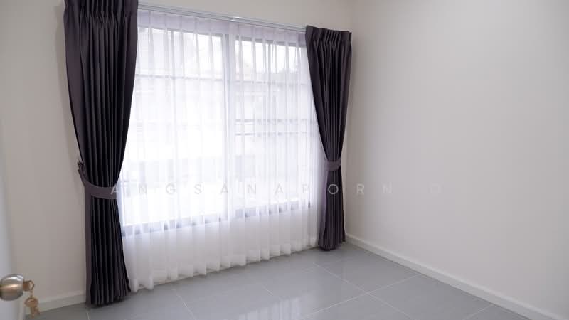 Baan Pruksa 13 Rangsit-Klong 3, Pathum Thani, Moobaan Pruksa 13, Khlong Sam, Khlong Luang, Pathum Thani, 4 Bedrooms, 140 sqm, Townhouse For Sale, by Angsanaporn D, 500427232 - DDproperty.com