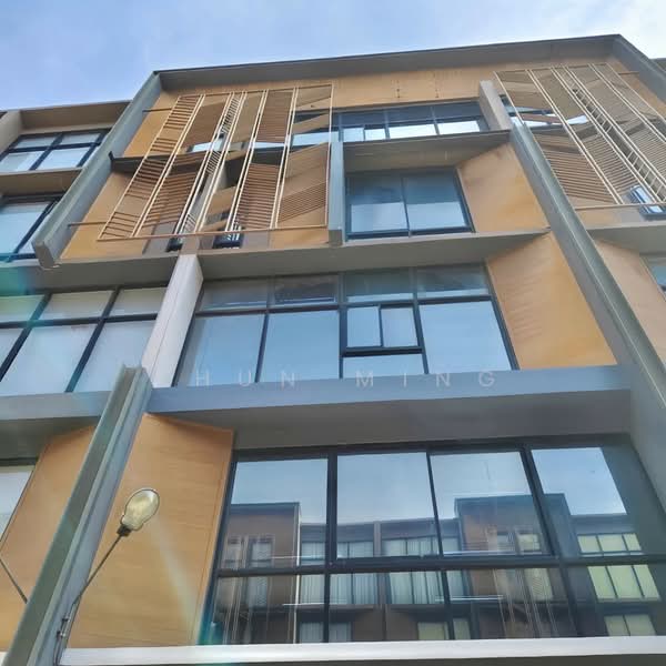 The Pride Sukhumvit 77, Bangkok, Soi On Nut 30, Suan Luang, Bangkok, 4 Bedrooms, 380 sqm, Townhouse For Rent, by Khun Ming, 500427241 - DDproperty.com