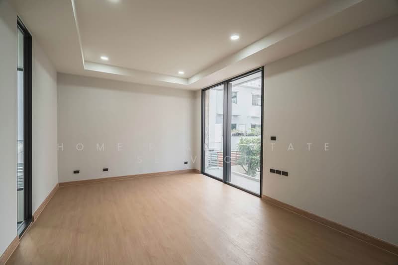 Preecha Ramkhamhaeng - Bangkok Kreetha, Bangkok, Khlong Song Ton Nun, Lat Krabang, Bangkok, 4 Bedrooms, 400 sqm, Single Detached House For Sale, by HOME Real Estate Service, 500427280 - DDproperty.com