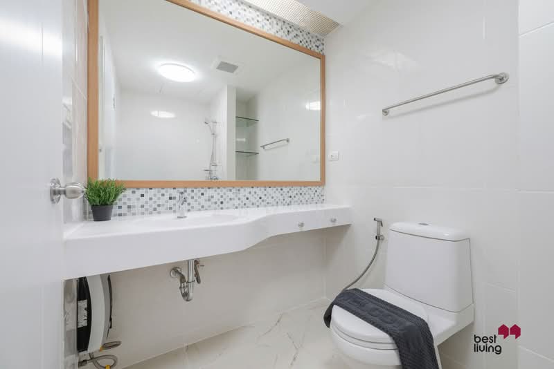 Centric Scene Ratchavipha, Bangkok, Ratchadaphisek Road, Bang Sue, Bangkok, 1 Bedroom, 40 sqm, Condo For Sale, by Admin, 500427294 - DDproperty.com