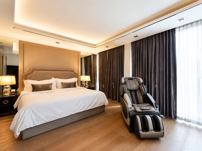 Yenakart Residence, Bangkok, 3 Soi Prasat Suk, Chong Nonsi, Yan Nawa, Bangkok, 3 Bedrooms, 450 sqm, Townhouse For Sale, by ปิยภูมิ ศรไพศาล, 500427297 - DDproperty.com