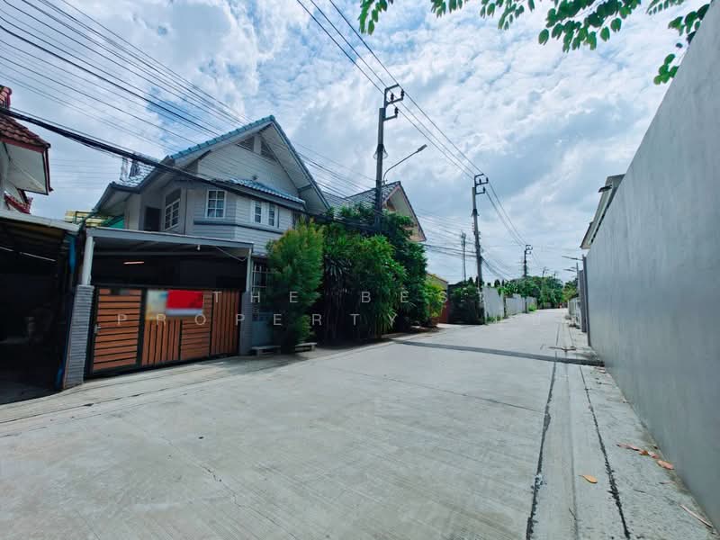 ศรีสุข พัฒนาการ63, Bangkok, Prawet, Bangkok, 3 Bedrooms, 150 sqm, Semi-Detached House (Twin House) For Sale, by The Best Property ปุ้ยกี้, 500427317 - DDproperty.com