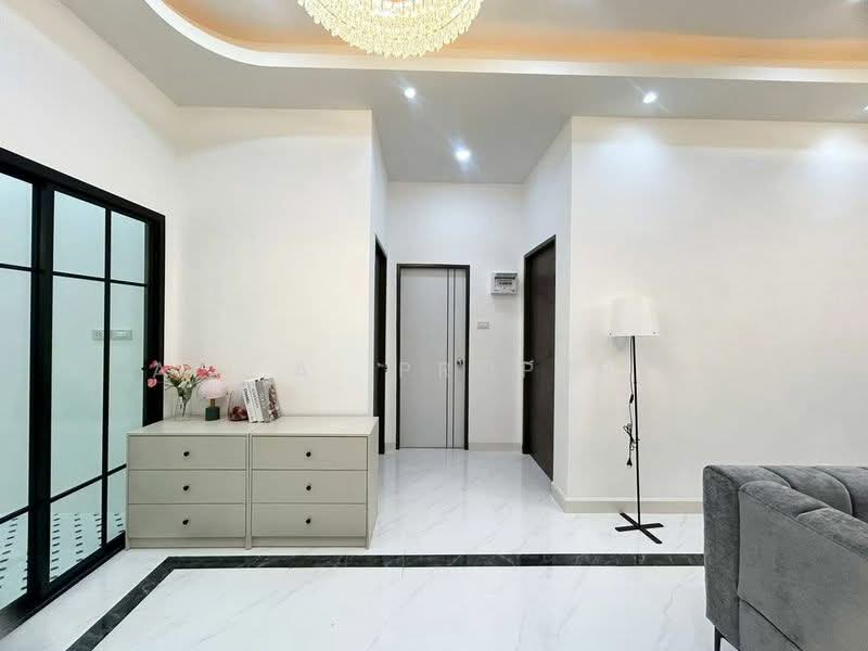 คลาสสิคโฮม ศรีราชา, Chon Buri (Pattaya), Surasak, Si Racha, Chon Buri (Pattaya), 3 Bedrooms, 150 sqm, Single Detached House For Sale, by A.T.A. Property, 500427319 - DDproperty.com