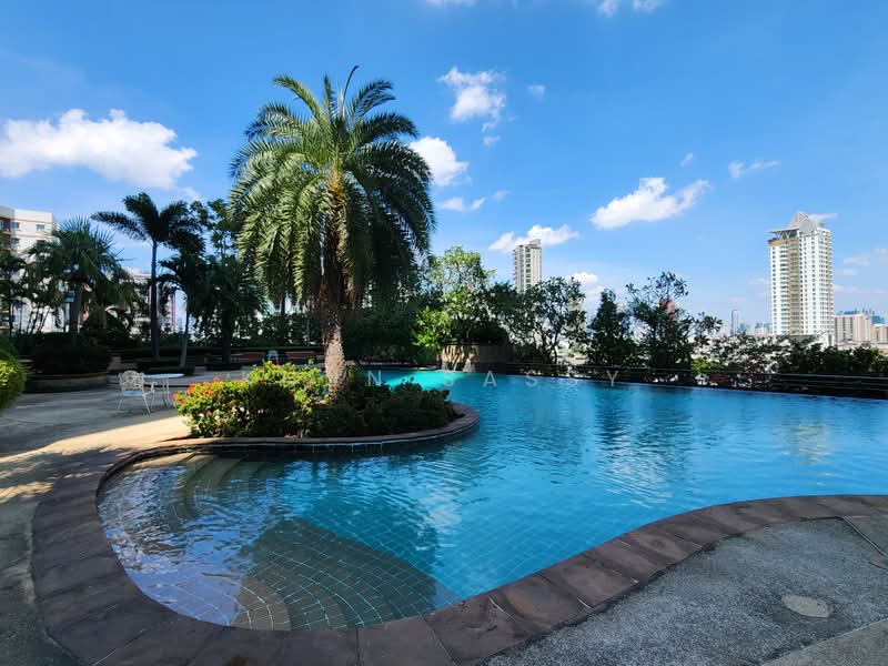 Lumpini Place Water Cliff, Bangkok, Soi Sathu Pradit 19 Yeak 10, Chong Nonsi, Yan Nawa, Bangkok, 2 Bedrooms, 70 sqm, Condo For Sale, by Khun Sassy, 500427328 - DDproperty.com