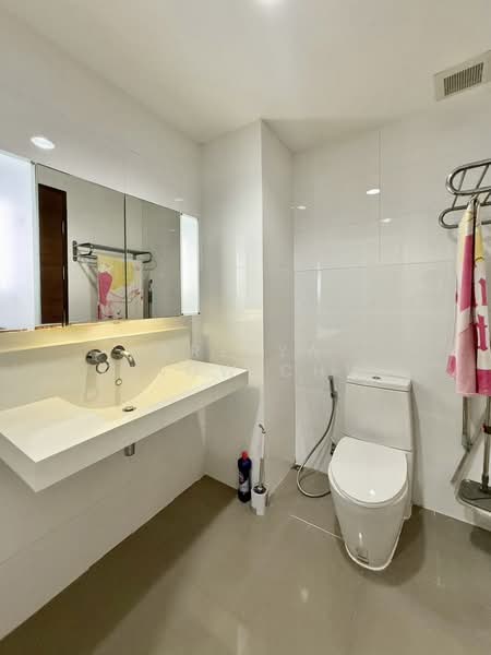 Rhythm Ratchada, Bangkok, 558 Ratchadaphisek Road, Samsen Nok, Huai Khwang, Bangkok, 1 Bedroom, 46 sqm, Condo For Rent, by Areeya Kingwichit, 500427362 - DDproperty.com