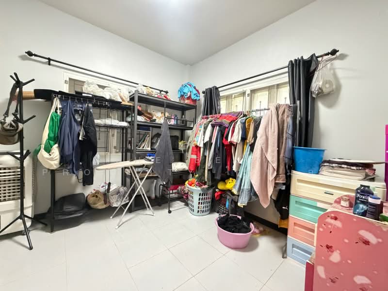 ศรีทอง4 (Srithong4), Phra Nakhon Si Ayutthaya, Bang Krasun, Bang Pa-In, Phra Nakhon Si Ayutthaya, 2 Bedrooms, 150 sqm, Townhouse For Sale, by The Best Property ใบหม่อน, 500427389 - DDproperty.com