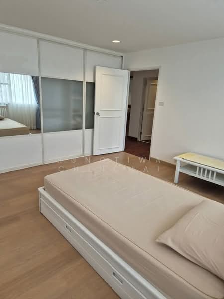 Siamese Exclusive Queens, Bangkok, 388 Phai Singto Alley, Khlong Toei, Bangkok, 2 Bedrooms, 75 sqm, Condo For Rent, by Rungtiwa Chinchai, 500427392 - DDproperty.com