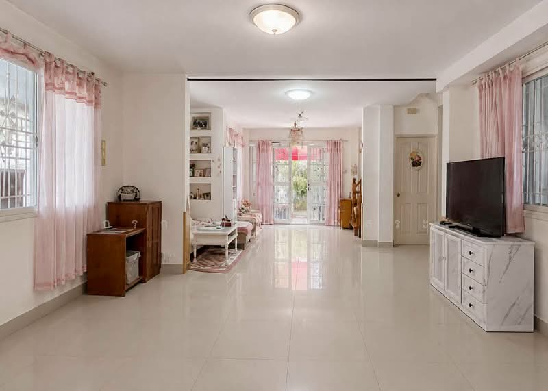 The Nareeya Village : หมู่บ้านเดอะ นารียา, Nonthaburi, ซอยไทรม้า ซอย 11, Sai Ma, Muang Nonthaburi, Nonthaburi, 3 Bedrooms, 120 sqm, Townhouse For Sale, by กรกฤตย์ บุญสระ, 500427395 - DDproperty.com