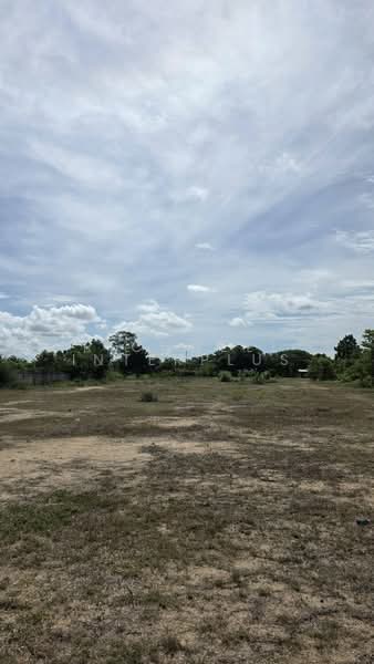 Land for sale in Huai Yai, Thung Kha – 6 Rai, fully filled, next to a concrete road, Chon Buri (Pattaya), Huai Yai, Bang Lamung (Pattaya), Chon Buri (Pattaya), , 10,824 sqm, Land For Sale, by RICHWELL INTERPLUS, 500427401 - DDproperty.com