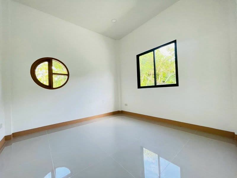 โซน ดอยสะเก็ด ตลาดใหญ่ ใกล้ตลาดแม่คือ, Chiang Mai, Ta Lat Yai, Doi Saket, Chiang Mai, 2 Bedrooms, 85 sqm, Single Detached House For Sale, by Armon Yuenyong, 500427408 - DDproperty.com