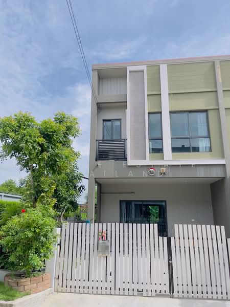 V Compound Tiwanon-Rangsit : วี คอมพาวด์ ติวานนท์-รังสิต, ปทุมธานี, ถนนติวานนท์, บางกะดี, เมืองปทุมธานี, ปทุมธานี, 159 ตร.ม., ทาวน์เฮ้าส์ ขาย, โดย Bridge Estate Thailand, 500427410 - DDproperty.com