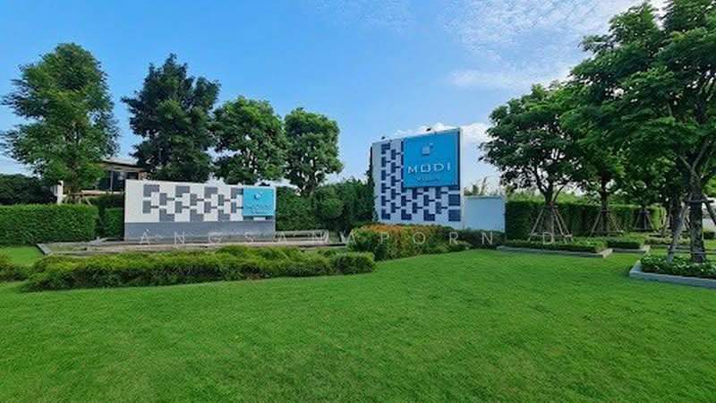 Modi Villa Pinklao – Wongwaen : โมดิ วิลล่า ปิ่นเกล้า – วงแหวน, นนทบุรี, ทางหลวงชนบท นบ.1011, ศาลากลาง, บางกรวย, นนทบุรี, 130 ตร.ม., บ้านแฝด ขาย, โดย Angsanaporn D, 500427418 - DDproperty.com