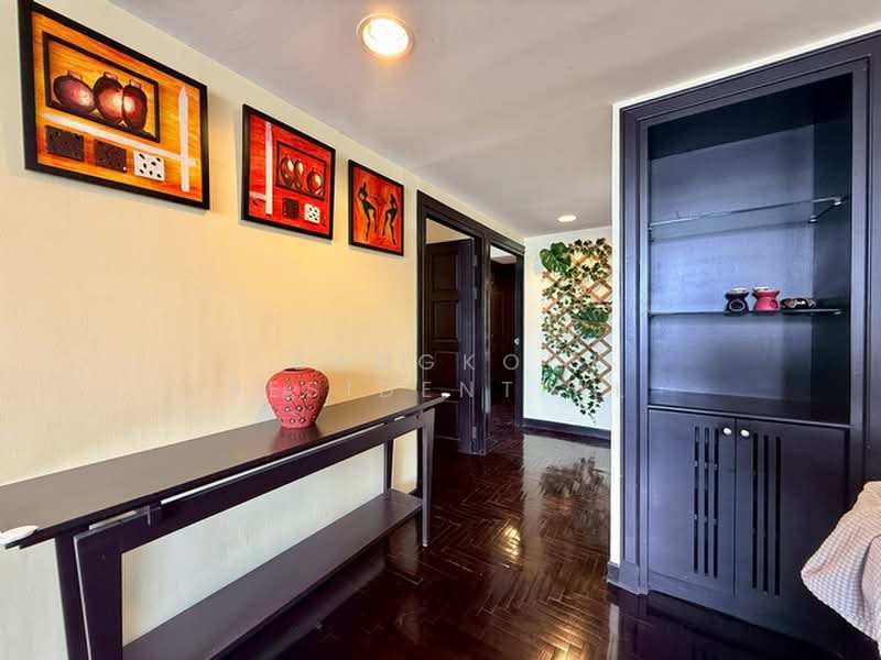 Lake Green, Bangkok, 199 Sukhumvit Soi 8, Khlong Toei, Bangkok, 2 Bedrooms, 153 sqm, Condo For Rent, by Bangkok Residential, 500427463 - DDproperty.com