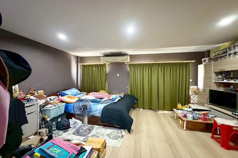 Urbanion Rama 9-Wongwaen, Bangkok, 80 Krungthep Kreetha Road, Saphan Sung, Bangkok, 4 Bedrooms, 150 sqm, Townhouse For Sale, by คุณบี, 500427499 - DDproperty.com