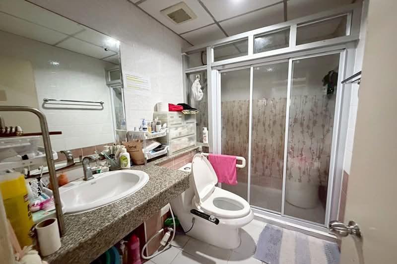 Urbanion Rama 9-Wongwaen, Bangkok, 80 Krungthep Kreetha Road, Saphan Sung, Bangkok, 4 Bedrooms, 150 sqm, Townhouse For Sale, by คุณบี, 500427499 - DDproperty.com