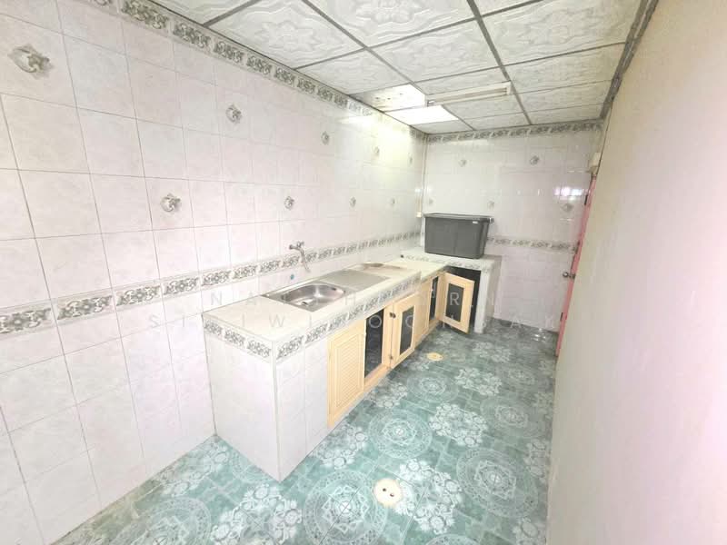 Baan Pruksa B Rangsit - Klong 3, Pathum Thani, Liab Klong Sam Road, Khlong Sam, Khlong Luang, Pathum Thani, 3 Bedrooms, 80 sqm, Townhouse For Sale, by Natthporn Siriwiboonsak, 500427508 - DDproperty.com