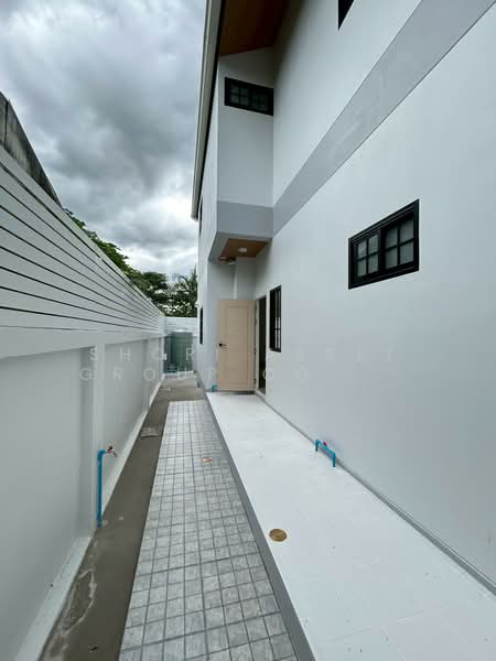Beautiful house outside a development, Chotana location, Chiang Mai, , Chang Phuak, Muang Chiang Mai, Chiang Mai, 3 Bedrooms, 230 sqm, Single Detached House For Sale, by Shori Asset Group Co., Ltd., 500427552 - DDproperty.com