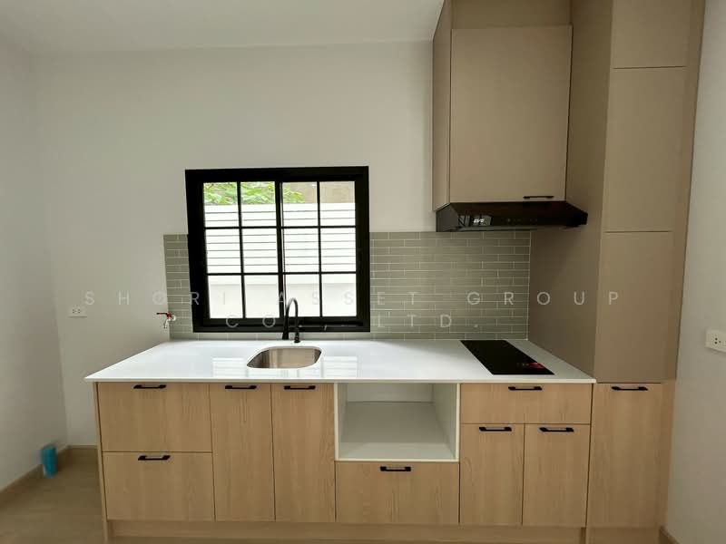 Beautiful house outside a development, Chotana location, Chiang Mai, , Chang Phuak, Muang Chiang Mai, Chiang Mai, 3 Bedrooms, 230 sqm, Single Detached House For Sale, by Shori Asset Group Co., Ltd., 500427552 - DDproperty.com