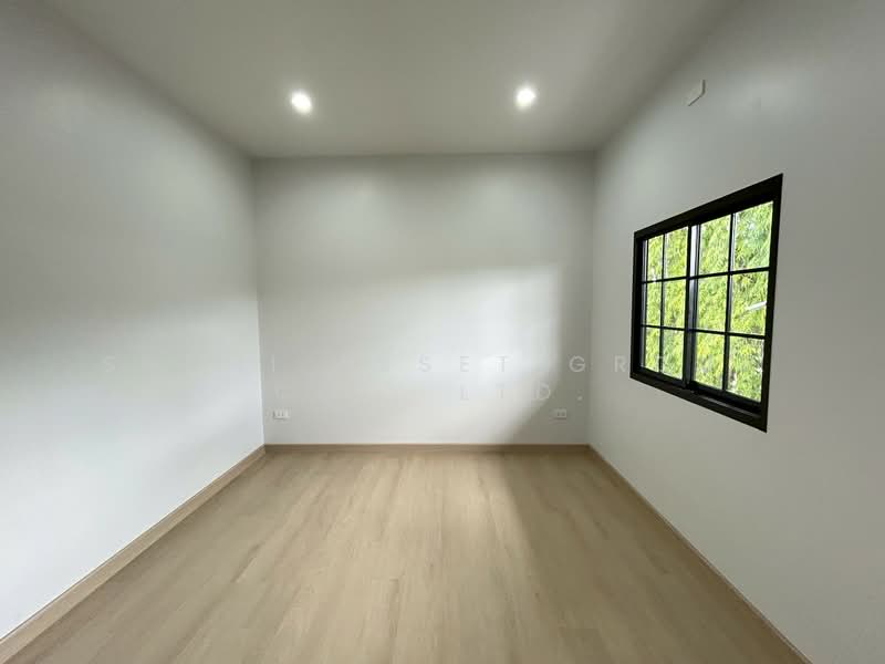Beautiful house outside a development, Chotana location, Chiang Mai, , Chang Phuak, Muang Chiang Mai, Chiang Mai, 3 Bedrooms, 230 sqm, Single Detached House For Sale, by Shori Asset Group Co., Ltd., 500427552 - DDproperty.com