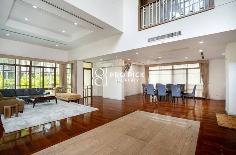Baan Sansiri Sukhumvit 67, Bangkok, 32 Soi Sukhumvit 67, Phra Kanong Nua, Watthana, Bangkok, 4 Bedrooms, 490 sqm, Single Detached House For Rent, by Konrarat Deesawat, 500427553 - DDproperty.com