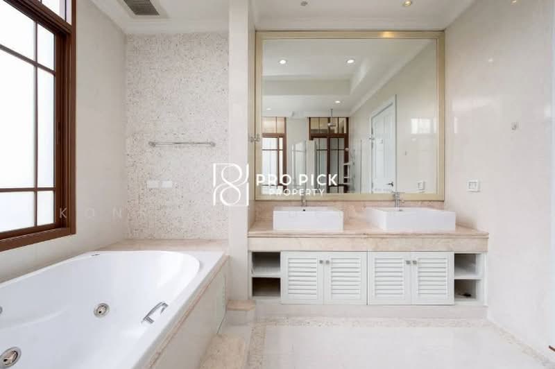 Baan Sansiri Sukhumvit 67, Bangkok, 32 Soi Sukhumvit 67, Phra Kanong Nua, Watthana, Bangkok, 4 Bedrooms, 490 sqm, Single Detached House For Rent, by Konrarat Deesawat, 500427553 - DDproperty.com