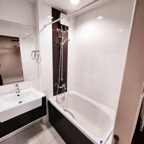 Ladda Condo View, Chon Buri (Pattaya), Cherm Chom Phon Road, Si Racha, Chon Buri (Pattaya), 1 Bedroom, 35 sqm, Condo For Sale, by A House Property Co.,Ltd., 500427598 - DDproperty.com