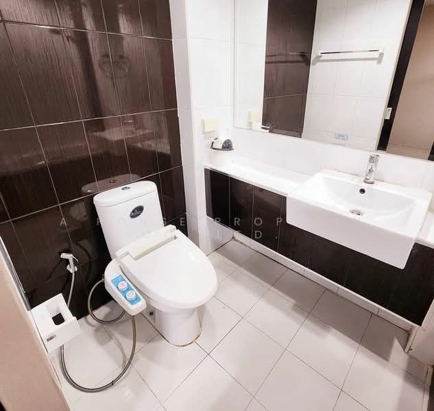 Ladda Condo View, Chon Buri (Pattaya), Cherm Chom Phon Road, Si Racha, Chon Buri (Pattaya), 1 Bedroom, 35 sqm, Condo For Sale, by A House Property Co.,Ltd., 500427598 - DDproperty.com