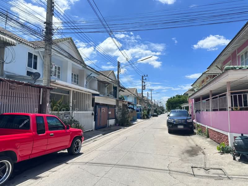 Baan Pruksa B Rangsit - Klong 3, Pathum Thani, Liab Klong Sam Road, Khlong Sam, Khlong Luang, Pathum Thani, 3 Bedrooms, 150 sqm, Townhouse For Sale, by The Best Property เทียน, 500427618 - DDproperty.com