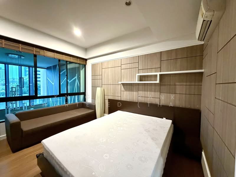 Bless Town Sukhumvit 50, Bangkok, Sukhumvit 50 Road, Phra Kanong, Khlong Toei, Bangkok, 3 Bedrooms, 240 sqm, Townhouse For Rent, by Knight Frank Chartered (Thailand) Co.,Ltd, 500427628 - DDproperty.com
