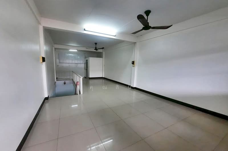 สุขสวัสดิ์ ราษฎร์บูรณะ, Bangkok, ถนนสุขสวัสดิ์, Bangpakok, Rat Burana, Bangkok, , 100 sqm, Shophouse For Sale, by คุณสินี, 500427641 - DDproperty.com